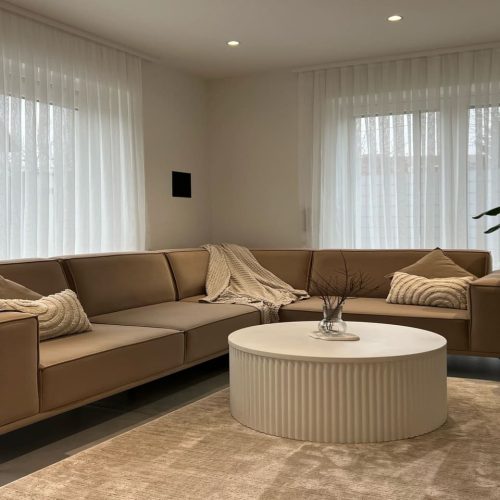 living-room-decor-interior-design-with-sofa